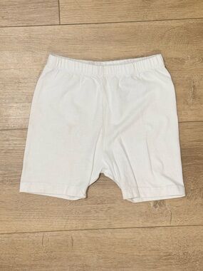 ⭐ 5/$20⭐️ Wonder Nation White Biker Shorts 2T-3T - PLAY CONDITION